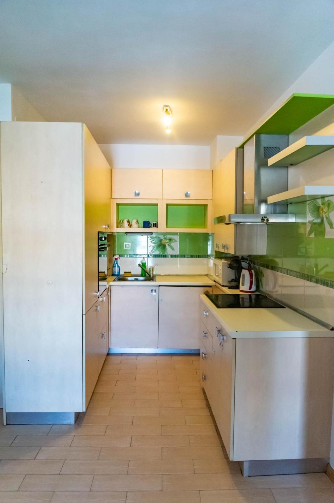 Prime Location With Free Parking * Sofia