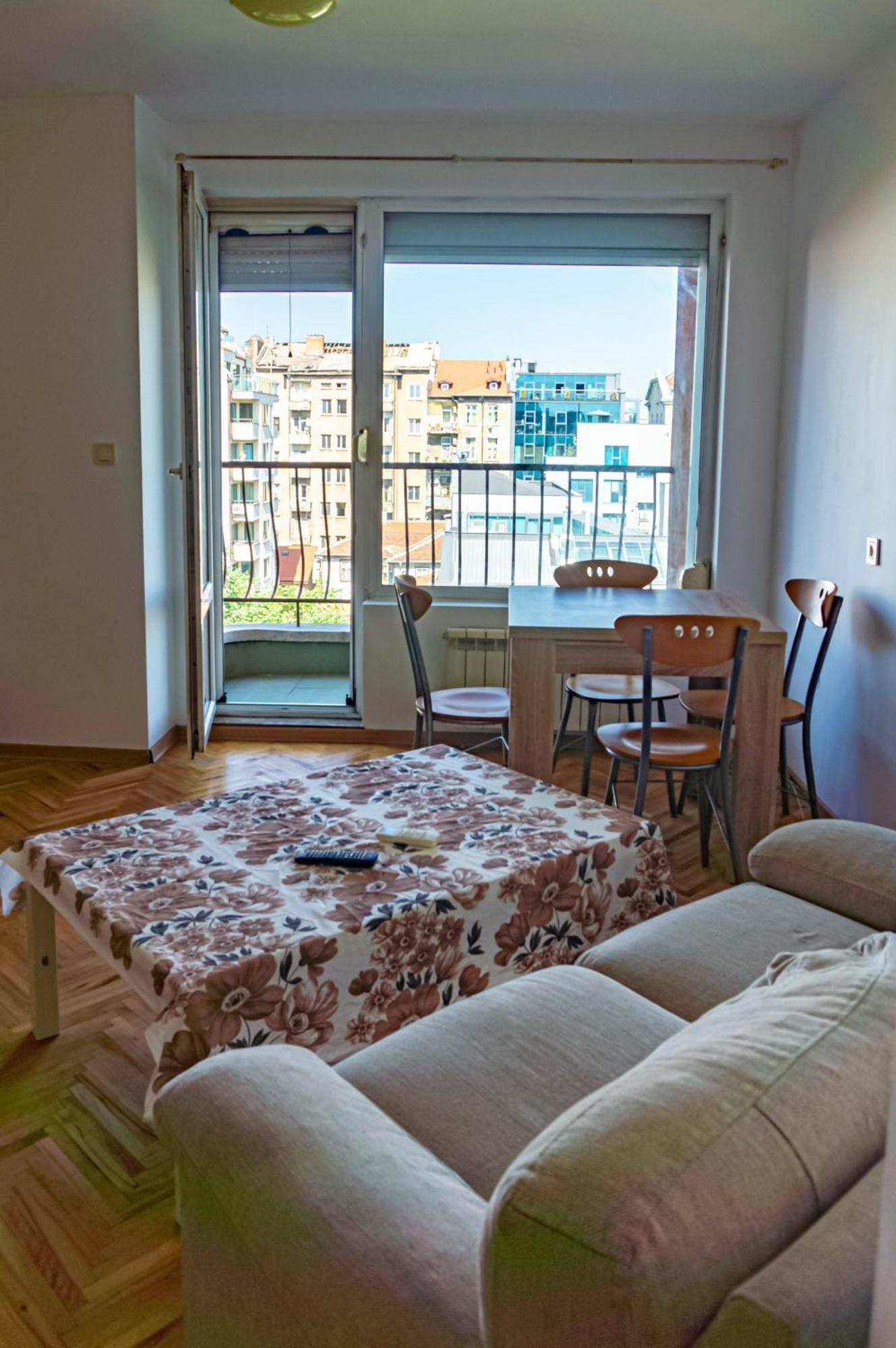 Prime Location With Free Parking Appartamento *