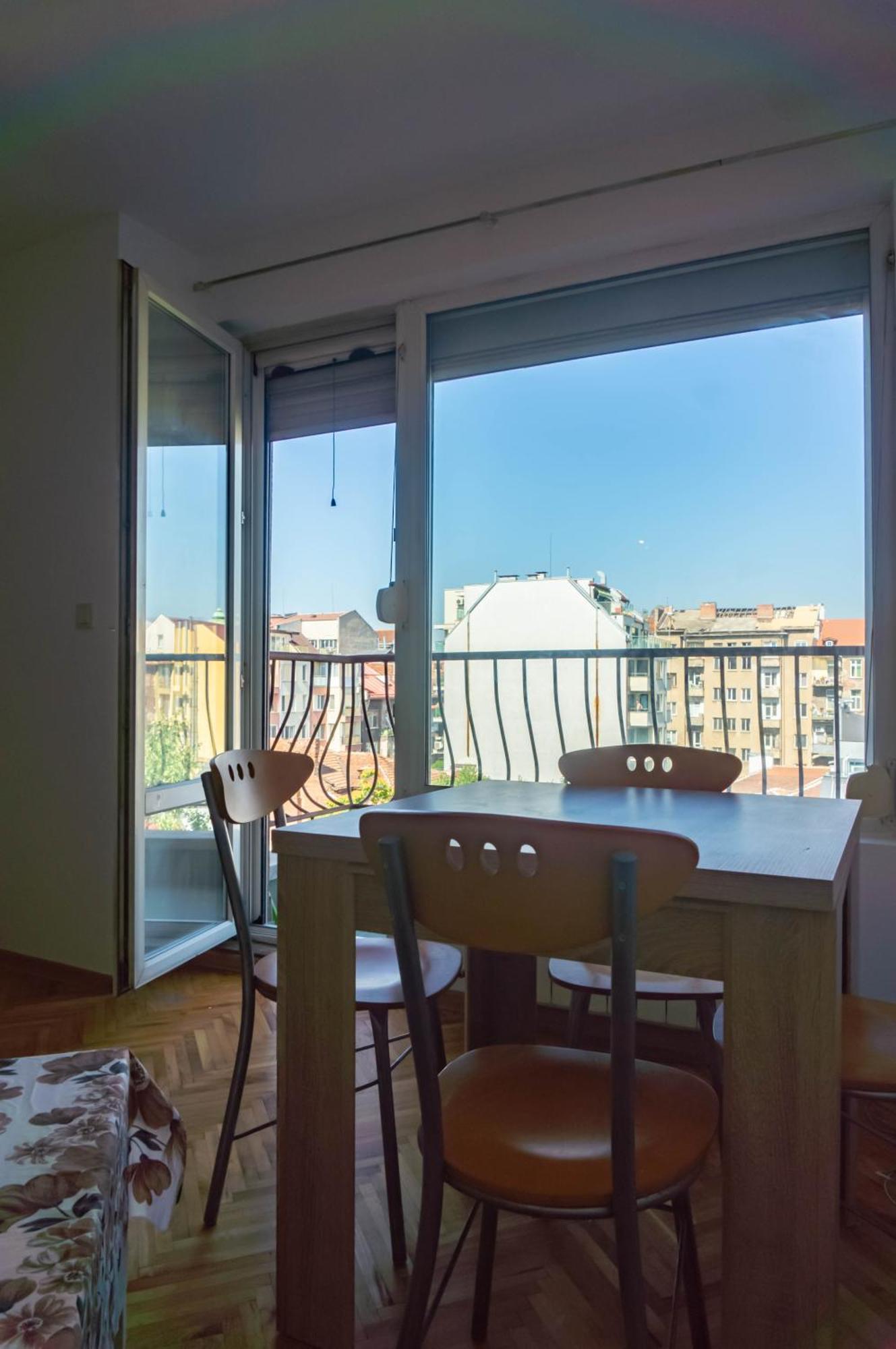 Prime Location With Free Parking Appartamento *